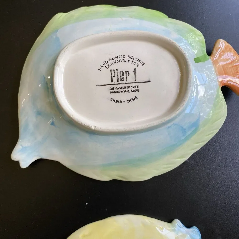 Pier 1 One Lot Of 4 Hand Painted Brightly Colored Mix & Match Fish Plates